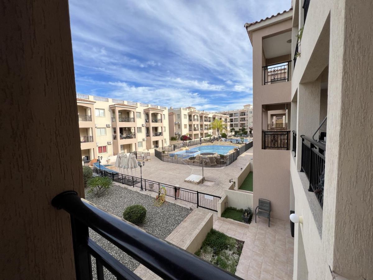 Royal-Seacrest Paphos-Center Vip Leilighet Eksteriør bilde
